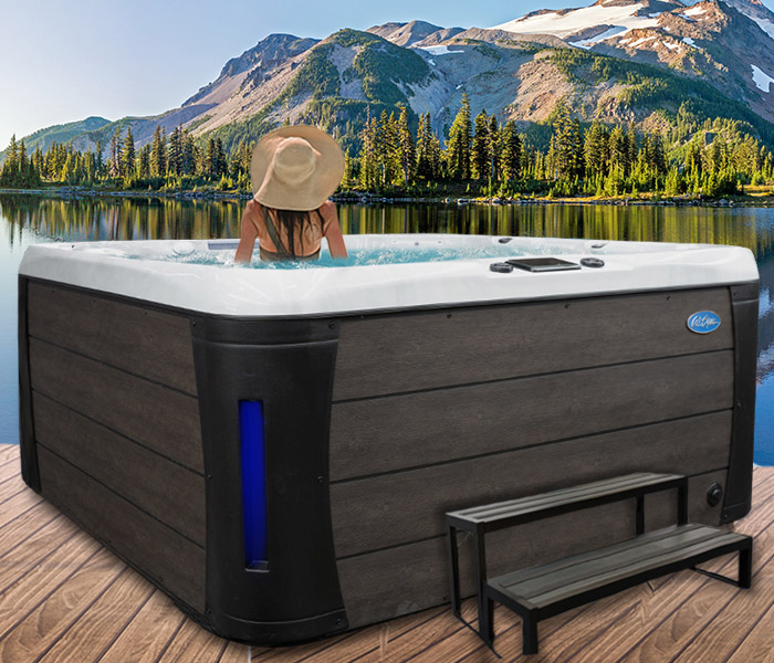 Calspas hot tub being used in a family setting - hot tubs spas for sale Saguenay
